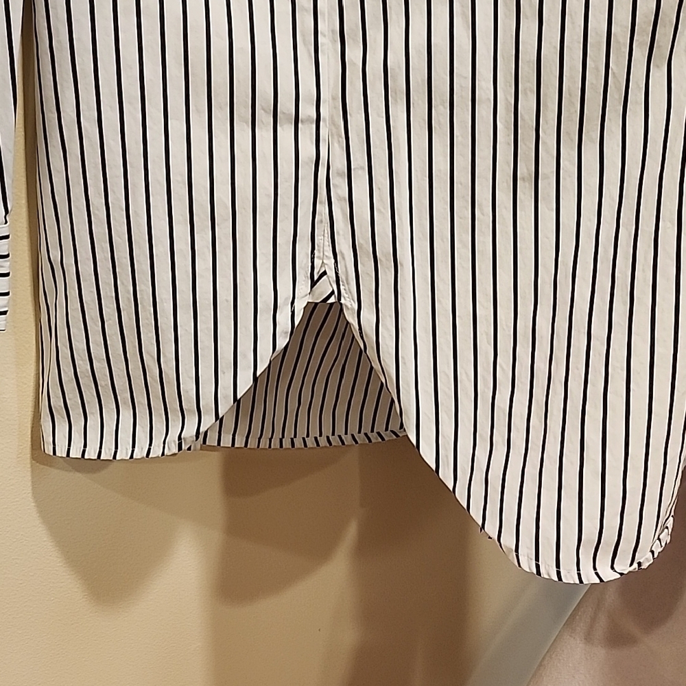 Striped Button-Front Women's Shirt - White/Black - Picture 5 of 6